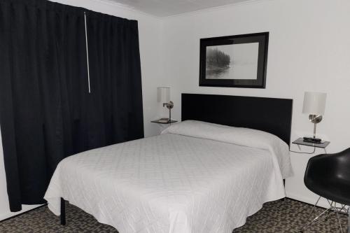 queen_bed_in_family_unit